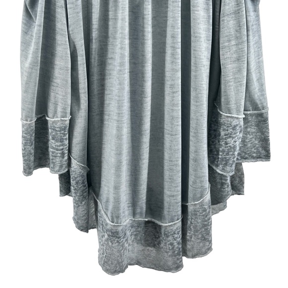 Umgee Womens Burnout Cold Shoulder Blouse Small Gray Keyhole Back Flare Sleeve - Picture 7 of 15